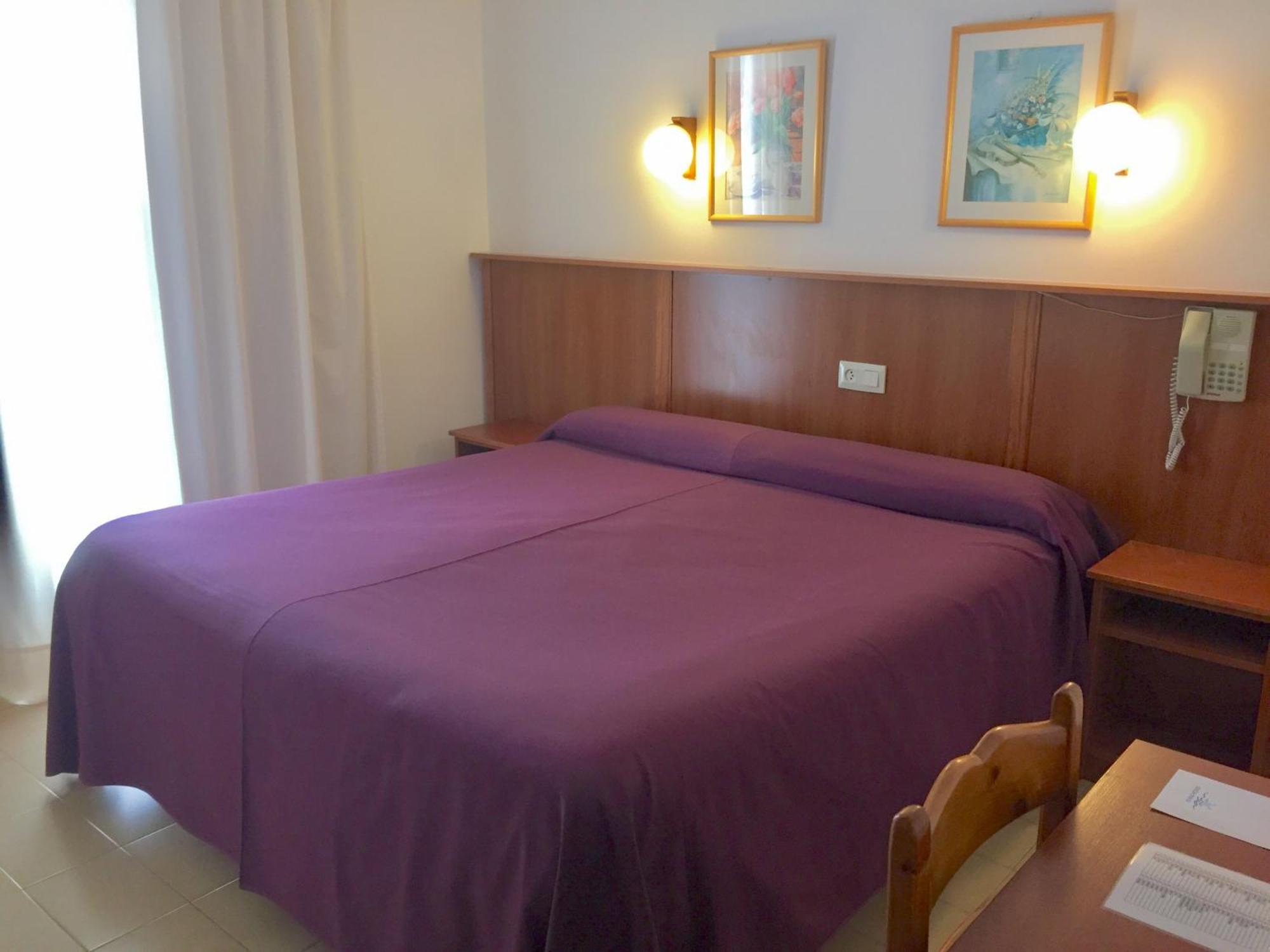Hotel Stella Maris Blanes Bagian luar foto