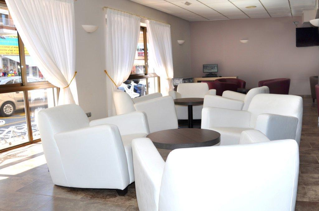 Hotel Stella Maris Blanes Bagian luar foto