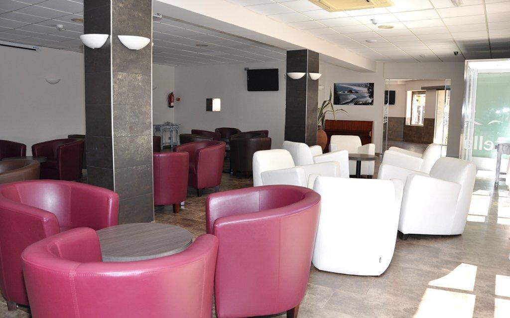 Hotel Stella Maris Blanes Bagian luar foto