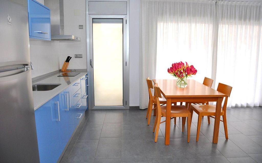 Hotel Stella Maris Blanes Bagian luar foto